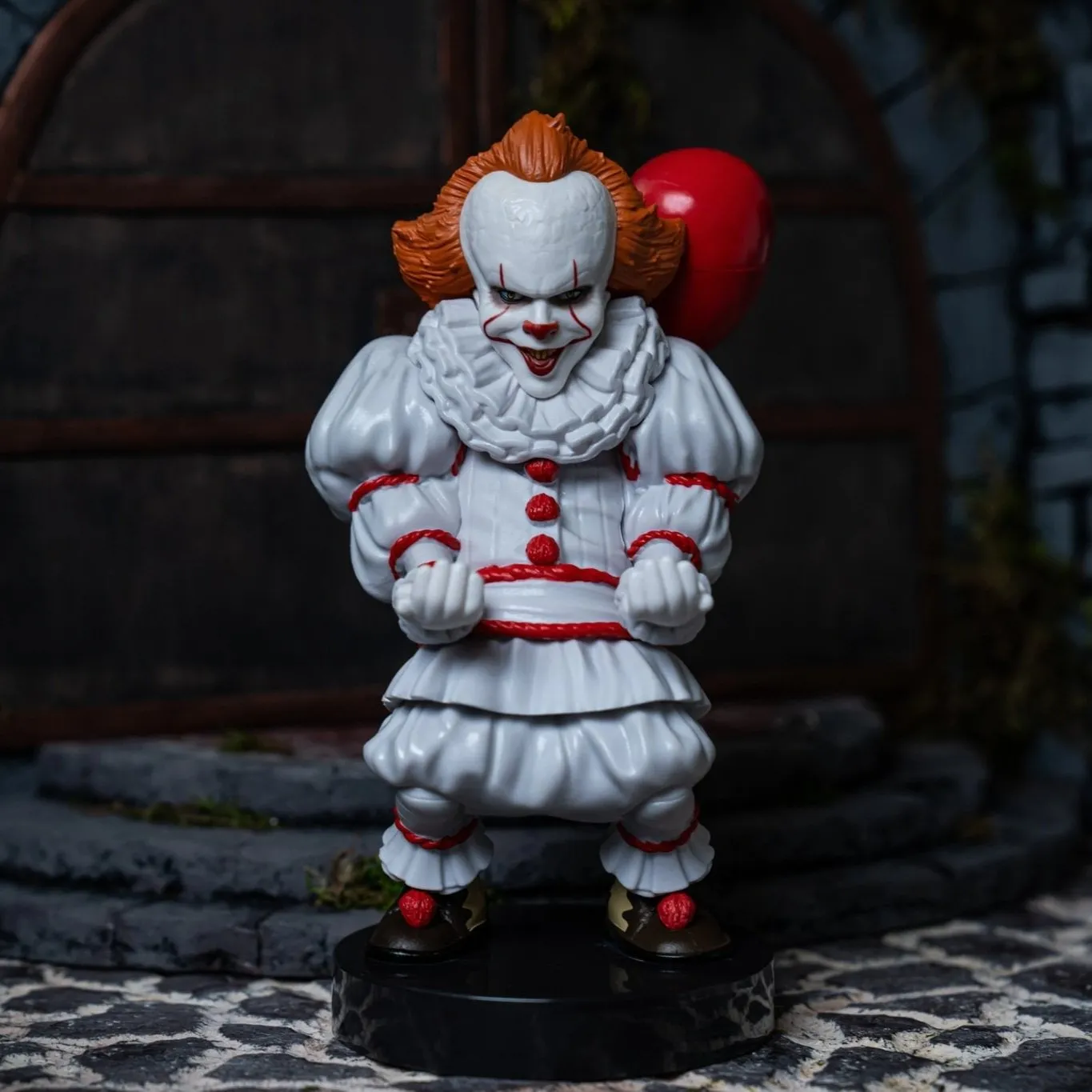 Exquisite Gaming Cable Guys Pennywise suport controller IT