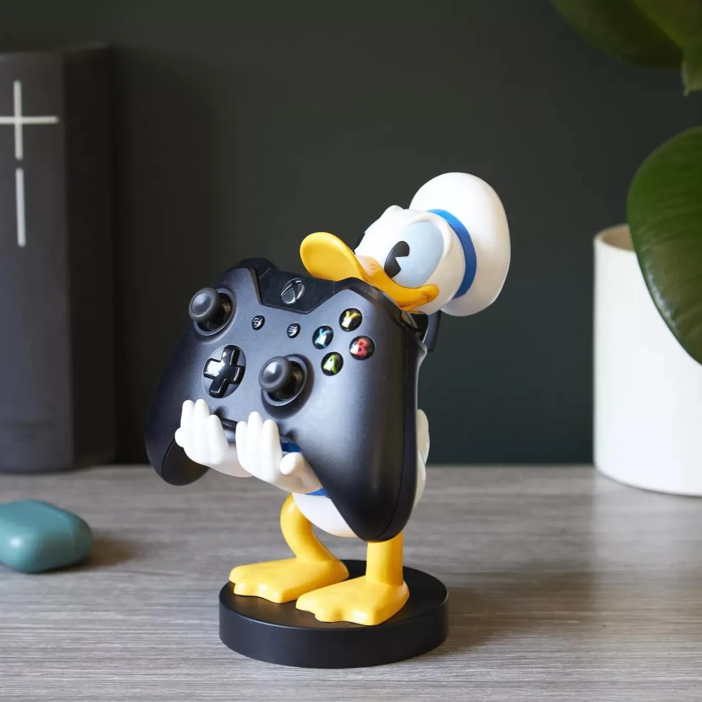 Exquisite Gaming Cable Guys Donald Duck suport controller