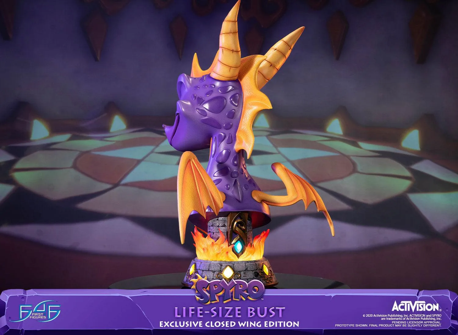 First 4 Figures Spyro Life-Size Bust statuetă Closed Wing LED