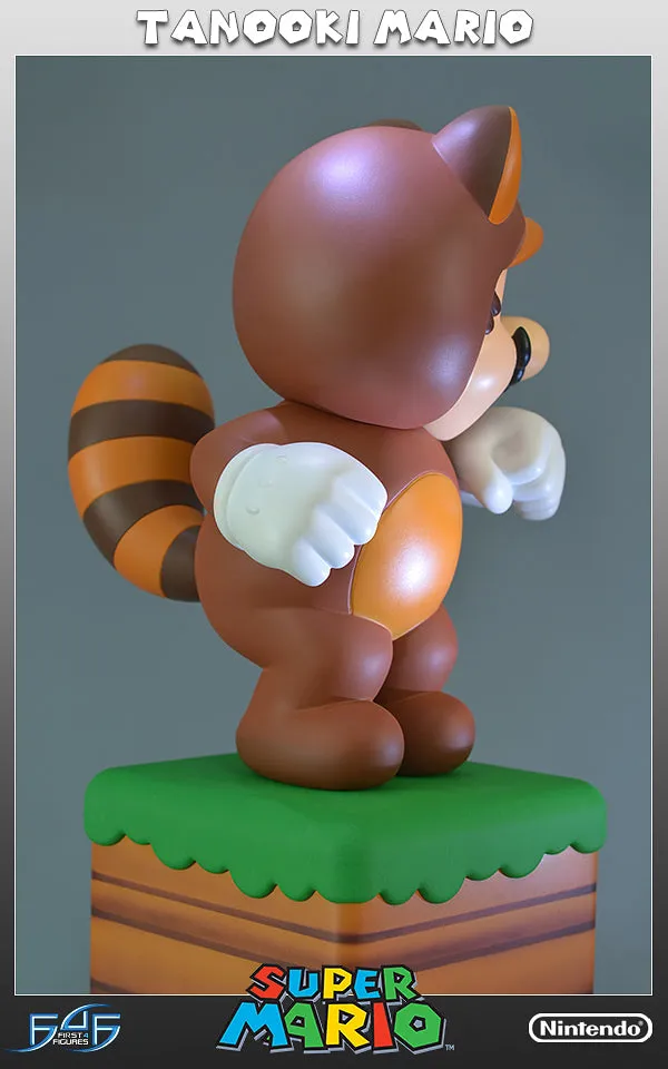 First 4 Figures Super Mario Tanooki Mario statuetă 38 cm rășină
