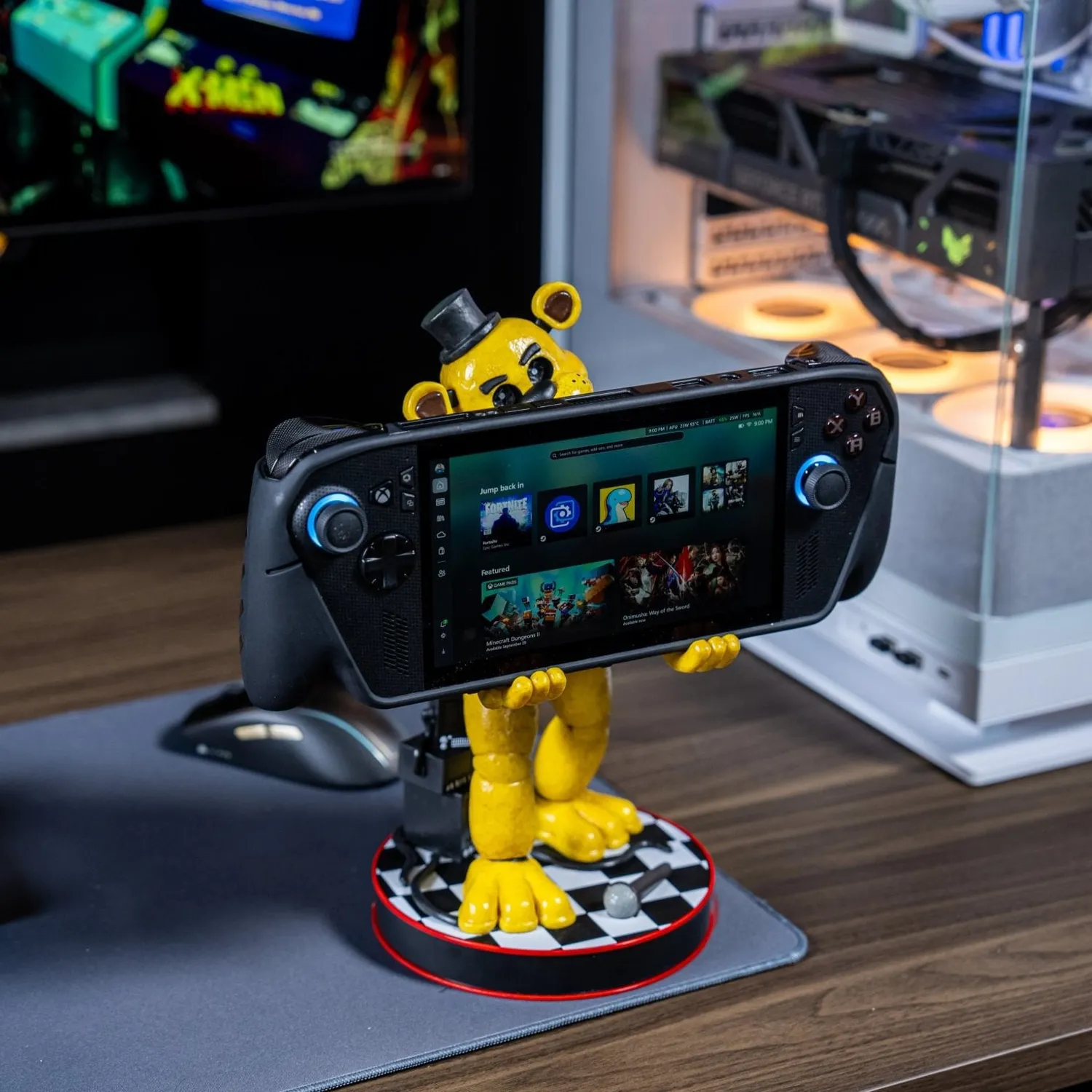 Exquisite Gaming Cable Guys XL Golden Freddy suport FNAF