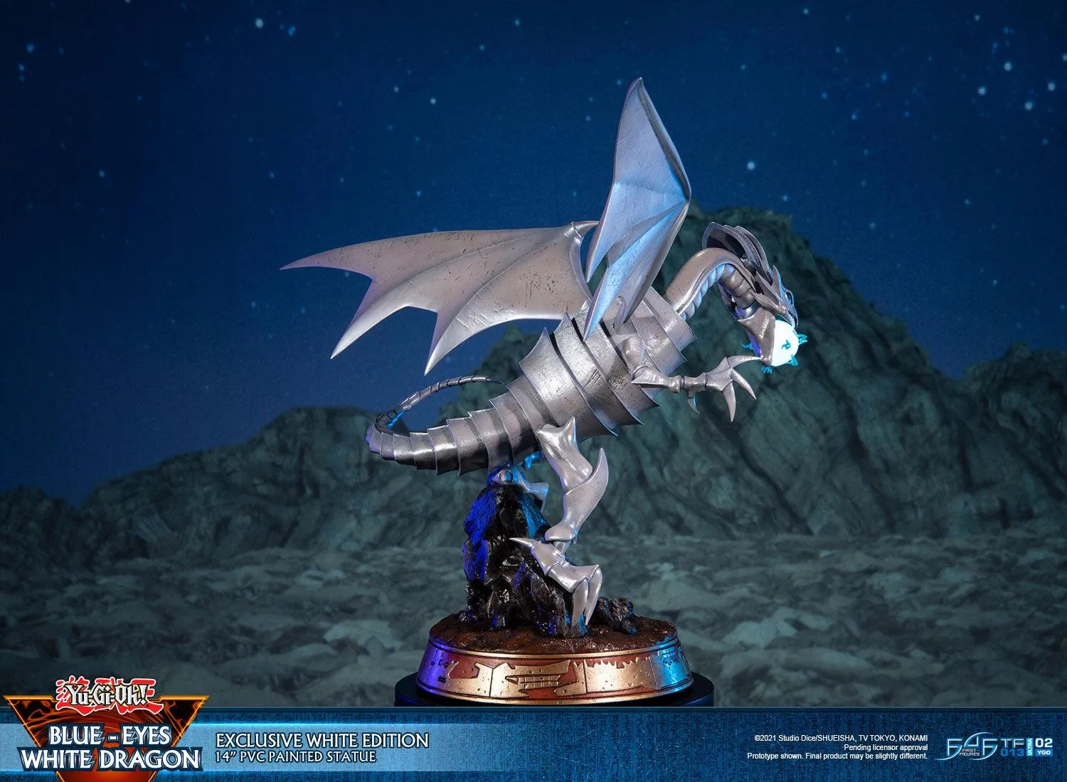 First 4 Figures Yu-Gi-Oh Blue-Eyes White Exclusive statuetă PVC