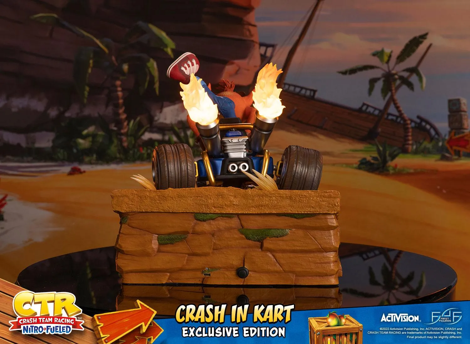 First 4 Figures Crash Team Racing Crash in Kart statueta Exclusive LED