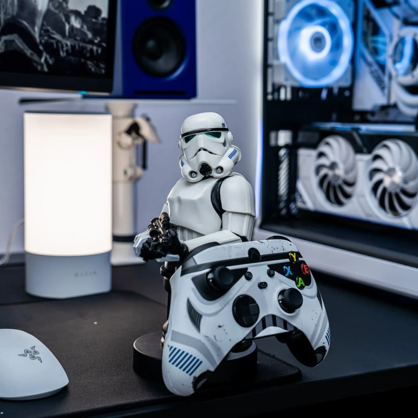 Exquisite Gaming Cable Guys Stormtrooper suport controller Star Wars