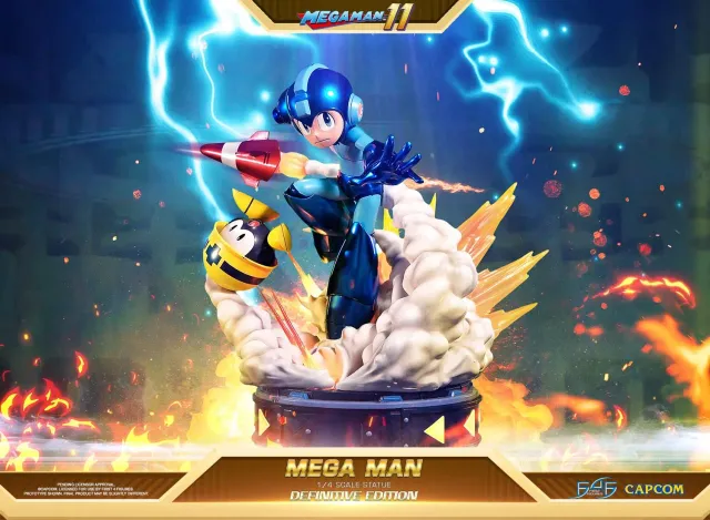 First 4 Figures Mega Man 11 Mega Man statuetă Definitive Edition LED