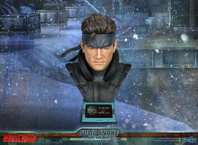 First 4 Figures Metal Gear Solid Snake bust Exclusive natural