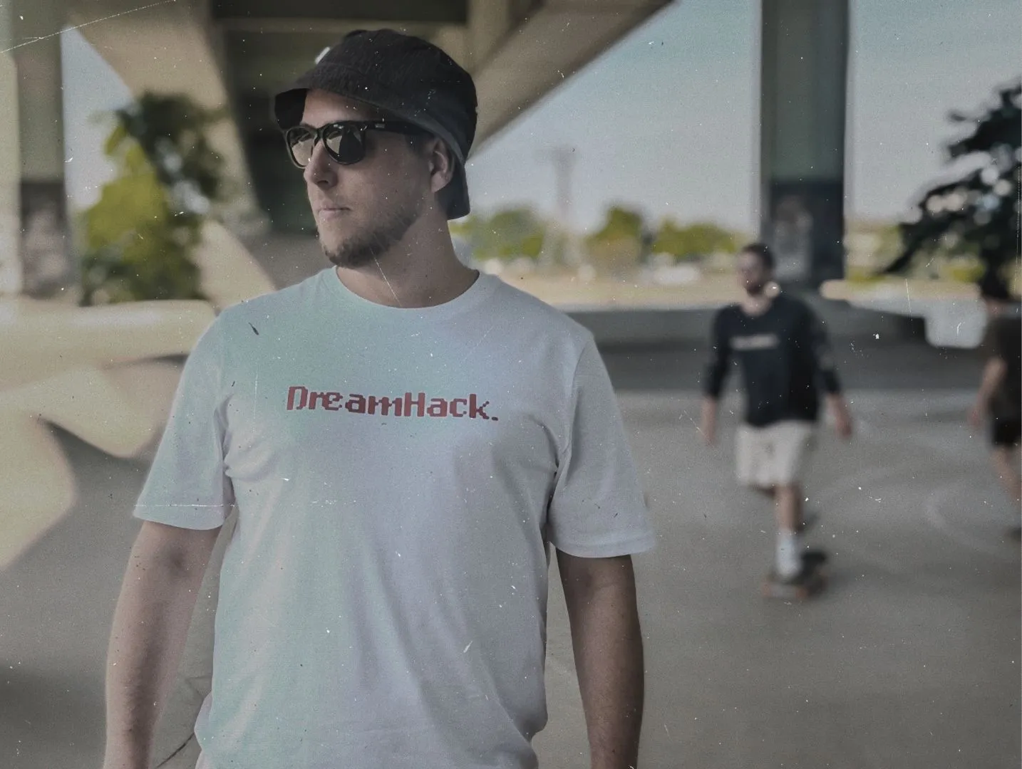 ESL Gaming DreamHack Pixel Grind Logo tricou alb bumbac