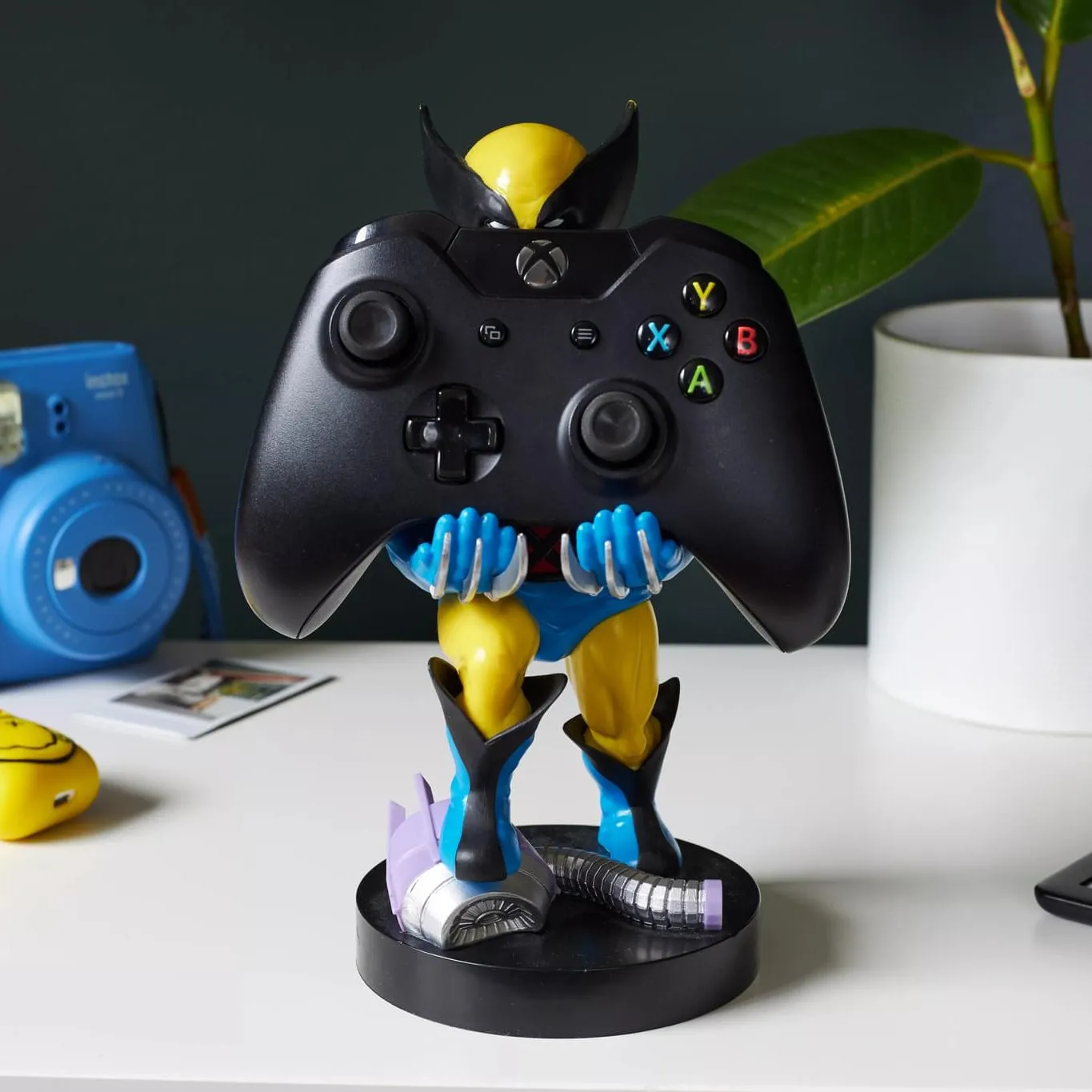 Exquisite Gaming Cable Guys Wolverine suport controller galben