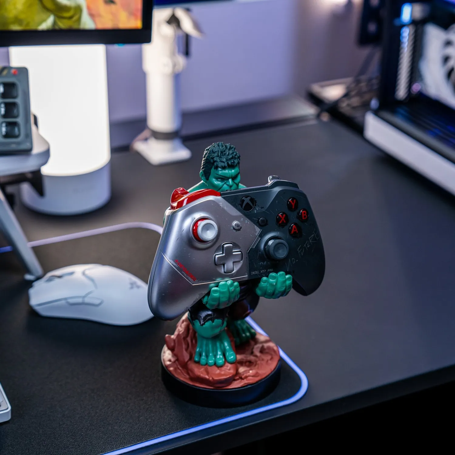 Exquisite Gaming Cable Guys Hulk suport controller Marvel