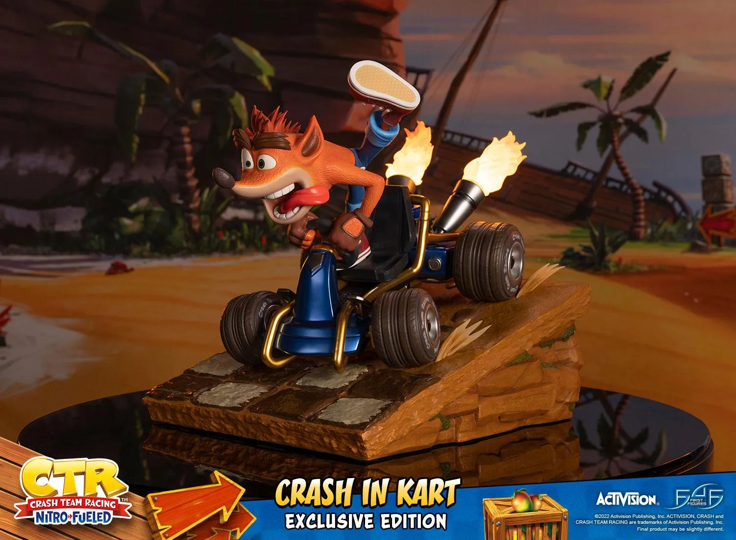 First 4 Figures Crash Team Racing Crash in Kart statueta Exclusive LED