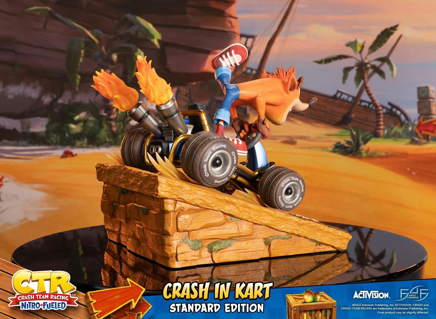 First 4 Figures Crash in Kart statuetă Standard