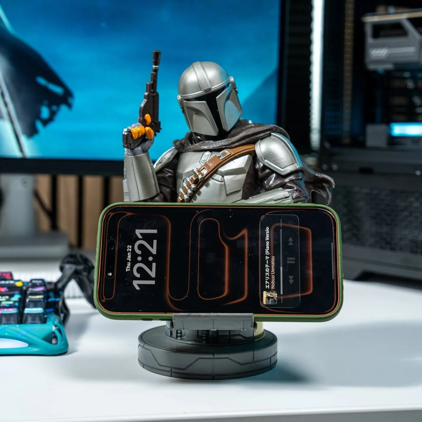 Exquisite Gaming Cable Guys Mandalorian suport controller 21 cm