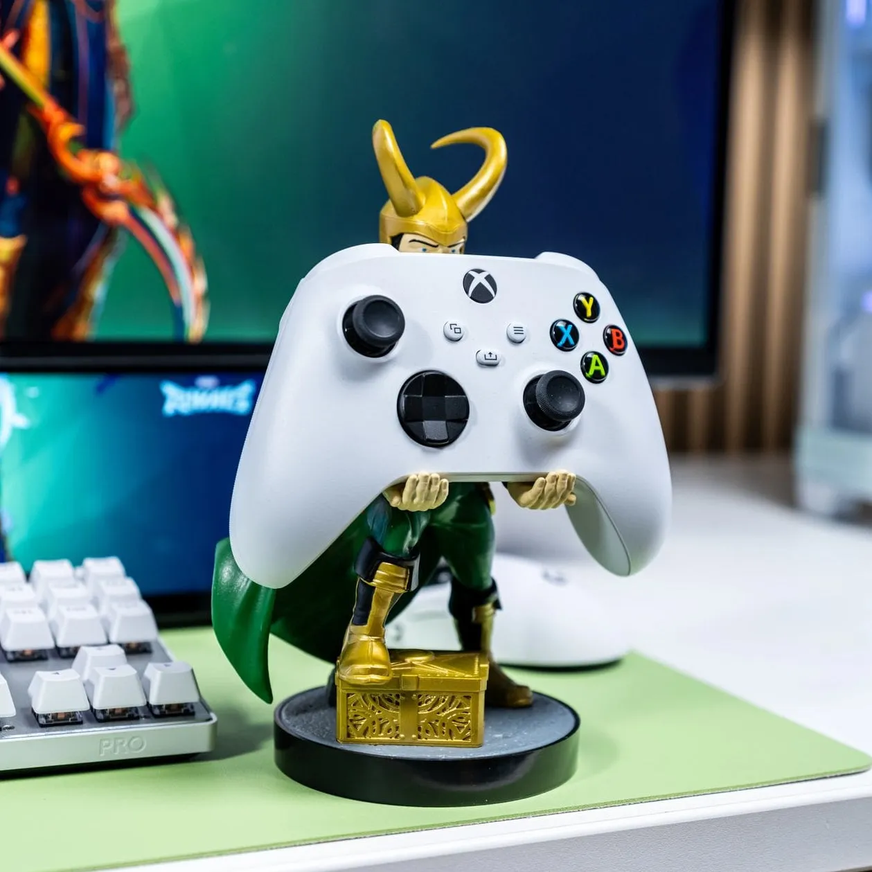 Exquisite Gaming Cable Guys Loki suport controller Marvel