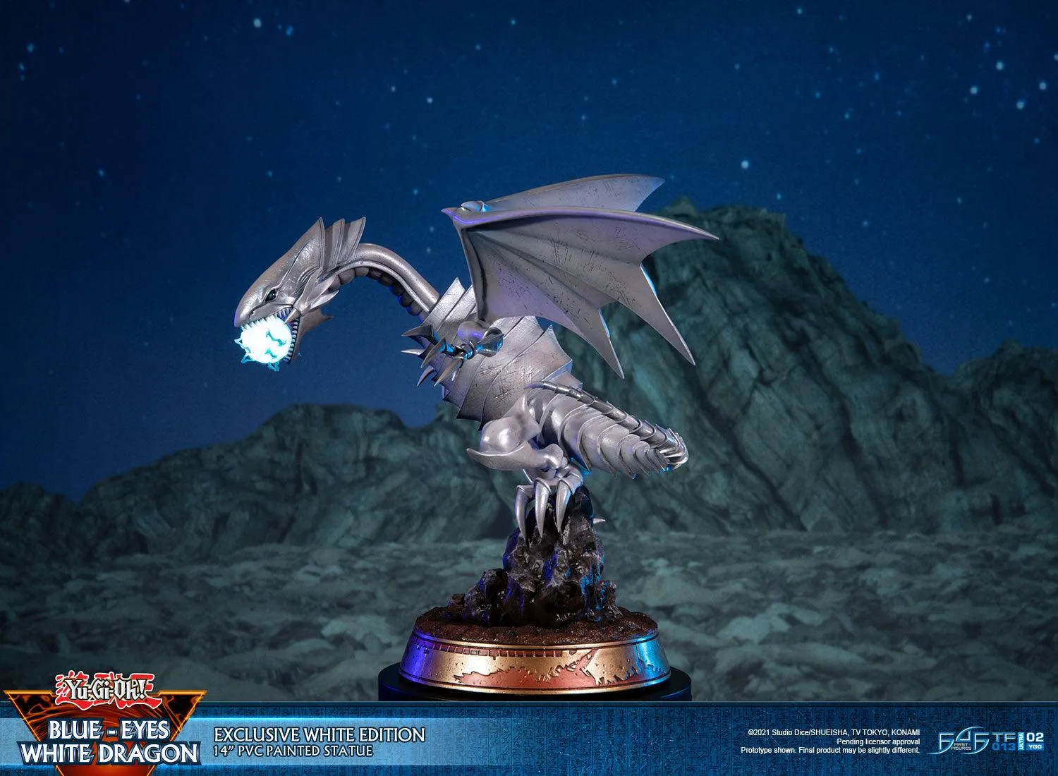 First 4 Figures Yu-Gi-Oh Blue-Eyes White Exclusive statuetă PVC