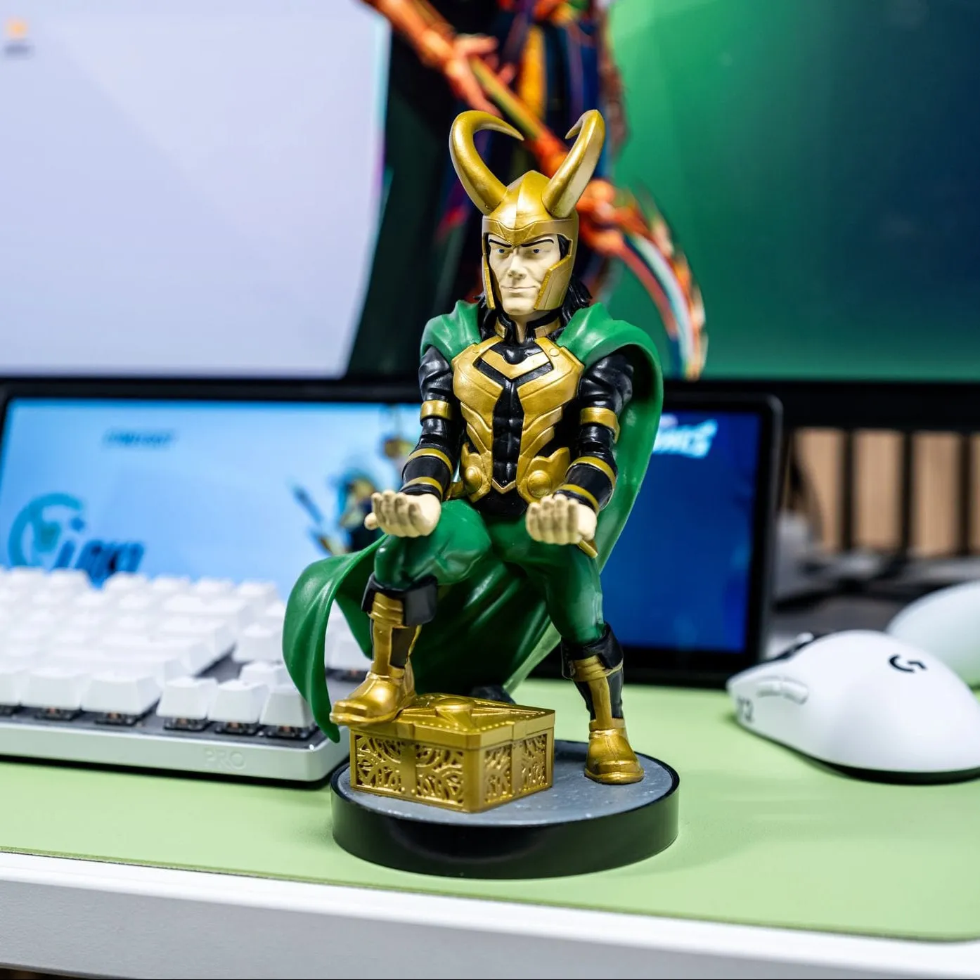 Exquisite Gaming Cable Guys Loki suport controller Marvel