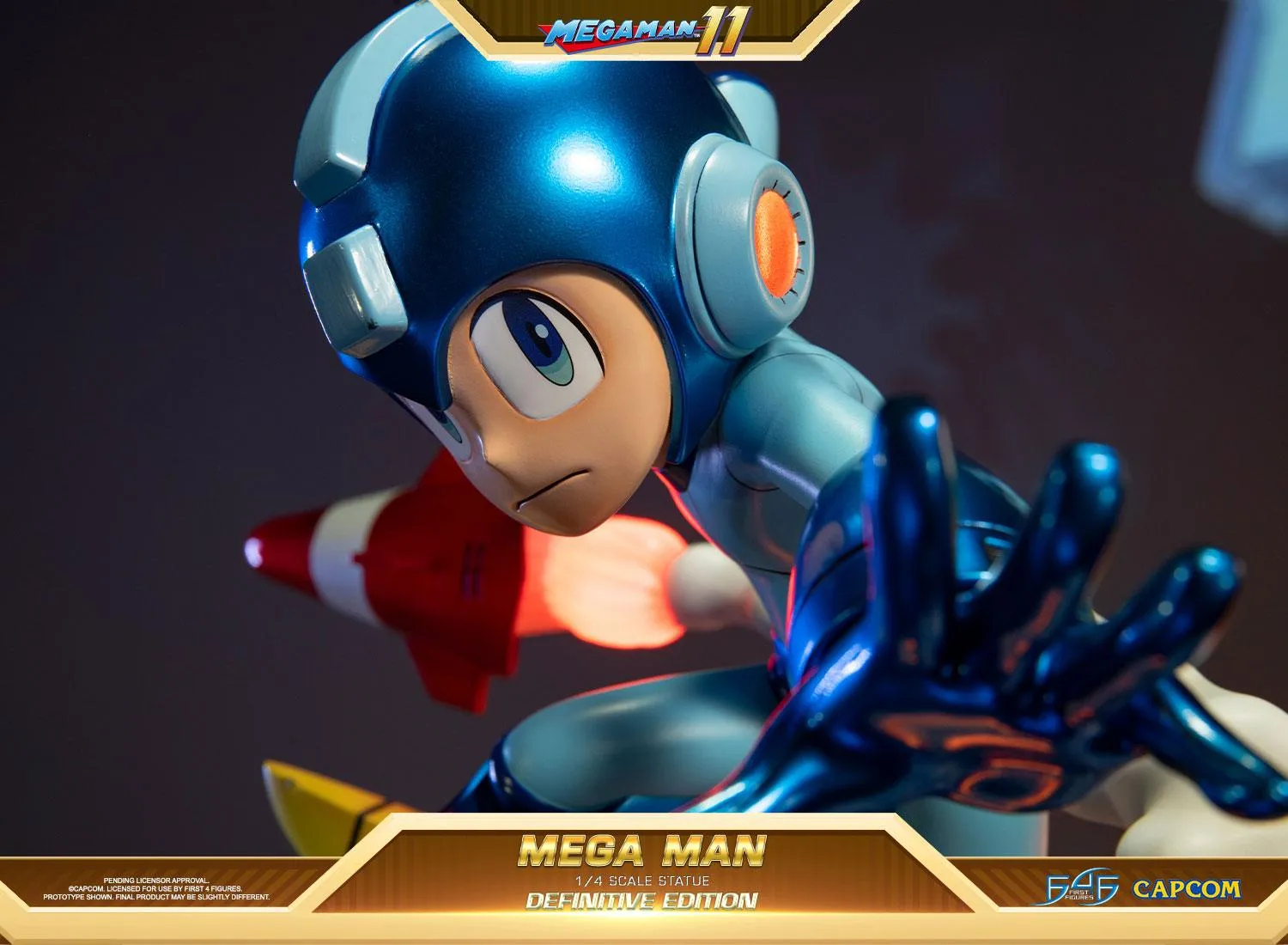 First 4 Figures Mega Man 11 Mega Man statuetă Definitive Edition LED