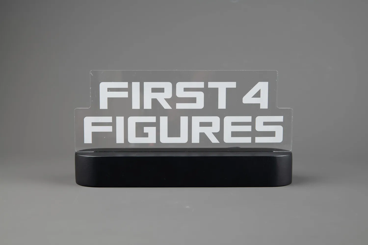 First 4 Figures F4F Logo Light lampă gaming Albă