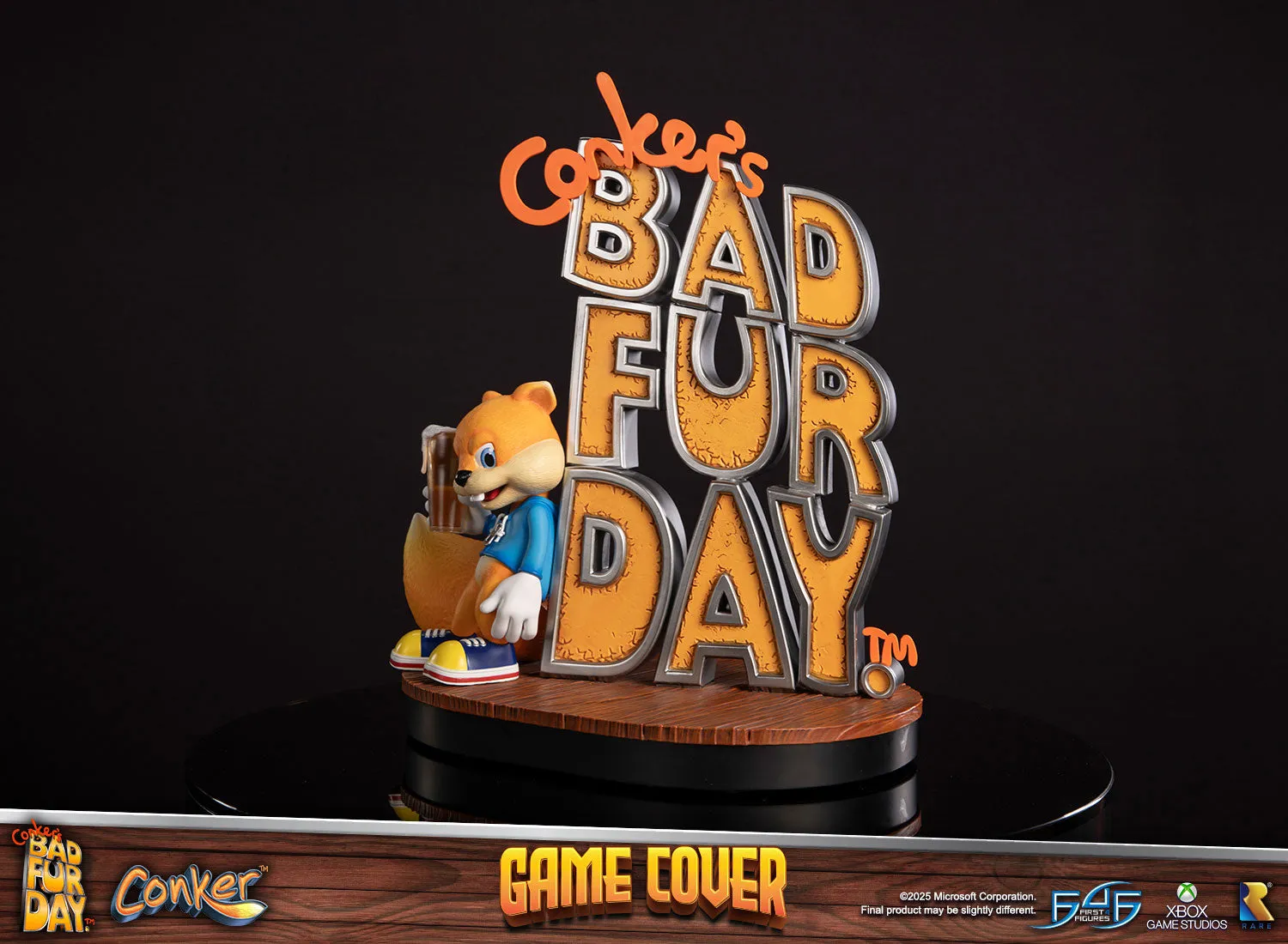 First 4 Figures Conker Game Cover statuetă rășină 44,5 cm